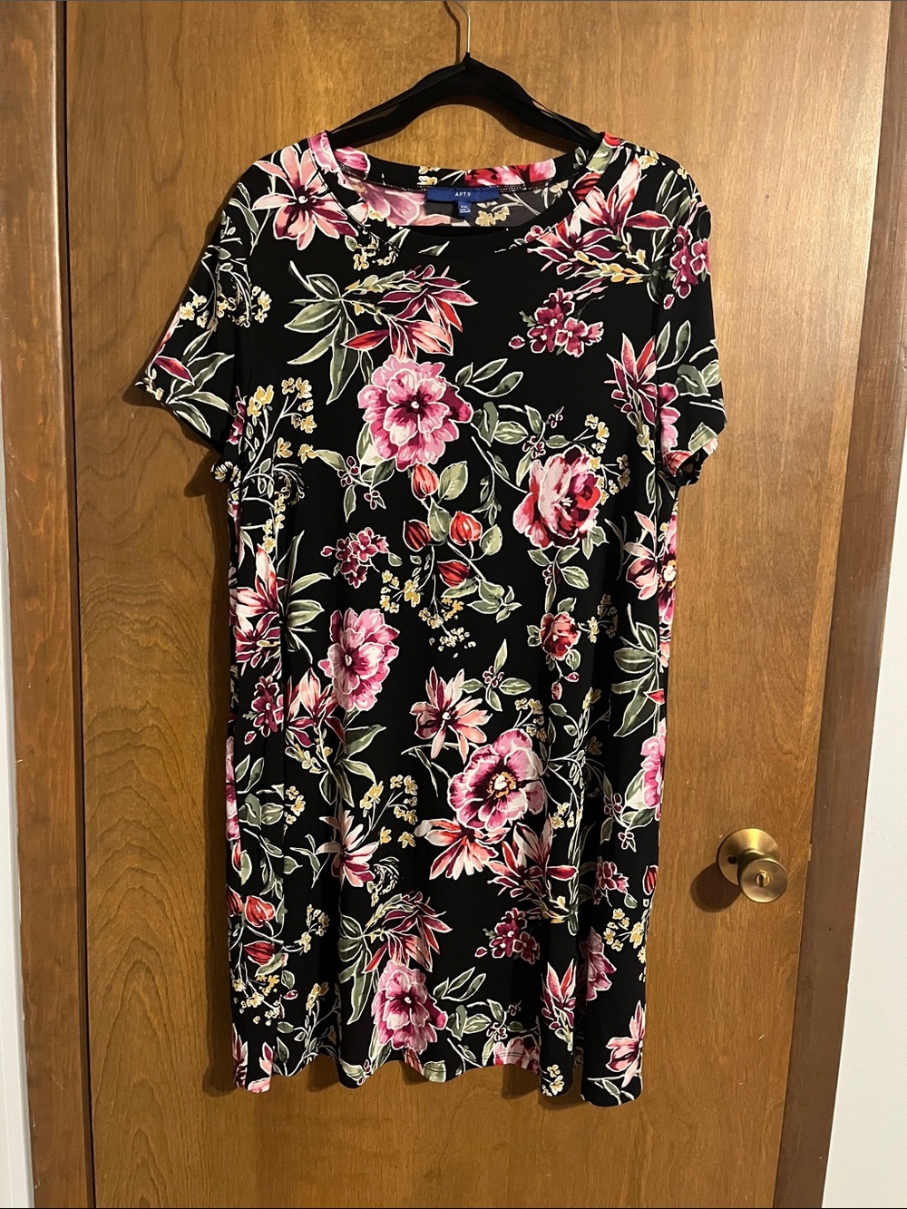 Floral Black & Pink Short Sleeve Dress